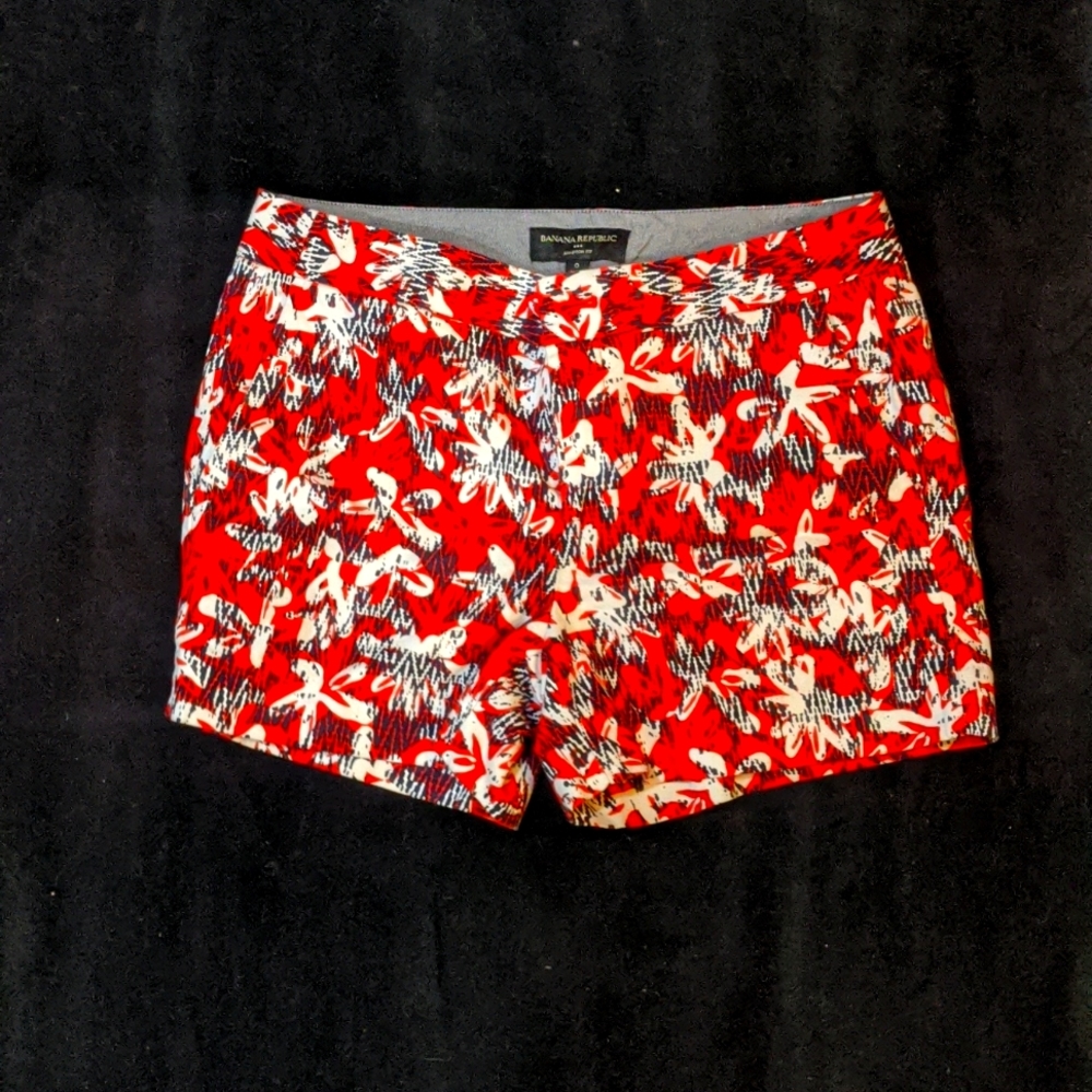 Banana Republic Hampton Fit Shorts